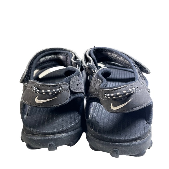 Vintage Nike ACG Sandals - Picture 5 of 8